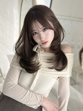 キティー サカエ(kiti SAKAE) グレージュ/レイヤーカット/ハッシュカット/オリーブベージュ/栄