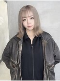 ミルクティーベージュ