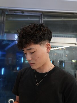 アンサー 千葉中央(UNSER prod by THE DAY) MEN’S HAIR/波巻ツイストスパイラル/フェザーパーマ/千葉