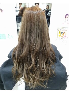 メルマードバーベル(Mermard Bavel) 【 ロング 】 ふんわりベージュカラー