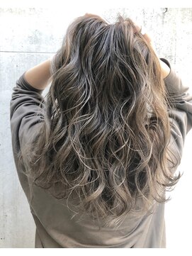 メリー(merry craftsman's factory) 春のトレンドグレージュka