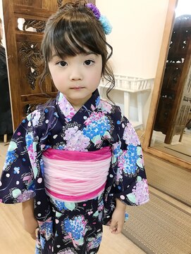 ロカット サロン(Roquat Salon) キッズ浴衣着付けヘアアレンジ【ヘアアレンジ 立川/立川南】