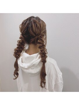 ヘアセット アリエス 新宿駅前店(aries) 大人可愛いおさげ