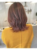 30代 バレイヤージュ ピンクベージュ ブリーチ レイヤーボブ