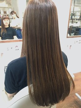 クリーク オブ ヘアー 西原店(CLIQUE of hair)の写真/広島で希少な"髪質改善メニュー"がCLIQUEに＊手触りや質感までも変えてくれるので憧れの美髪へ♪