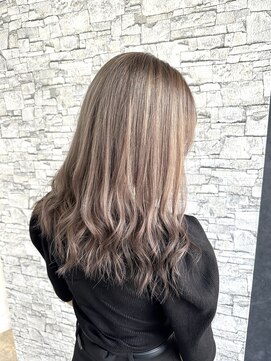 ノア(NOA) グレージュ/ピンクグレージュ/愛され/10代/20代/30代