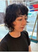 大人可愛い20代30代40代小顔ワンサイドボブ丸み前下がり×パーマ