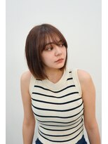 ヒュー 広島(HEW)&nbsp;ぷつっとボブ前髪あり大人かわいいグレージュヘア20代30代