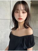 ミディアムヘアスタイル