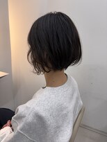 シダ(sida SAIIN)&nbsp;20代30代簡単スタイリングボブパーマ