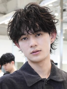 レタッチバイフィフス(RETOUCH by fifth) 原宿メンズパーマルーズパーマシャドウパーマッシュウルフゆるめ