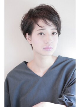 エム(em) マッシュショート