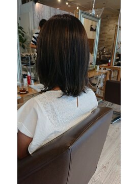 ウィービーパセリ atre川越店(WE BE PARSLEY) ハイライトヘアカラー【木村沙織】