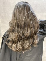 オリ(‘Oli)&nbsp;大人ハイライト＿プラチナベージュ