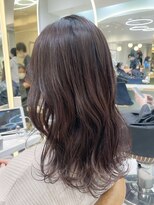 ロンドプランタン 恵比寿(Lond Printemps) ナチュラルピンクベージュカラーのミディアムヘア