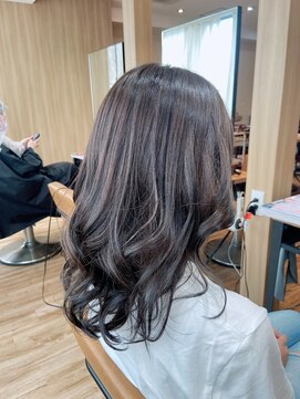 アロマヘアルーム 横浜店(AROMA hair room) 抜け感ベージュアッシュカラーウェーブヘア/横浜/横浜西口