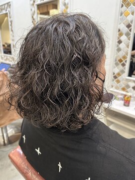 ボタンヘアー 日吉(BoTaN HAIR) メンズミディアム/波巻パーマ/ツーブロック/ツイスパ/日吉