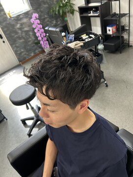 スラン 宇都宮(SLAN) パーマの残りを活かしたショートスタイル