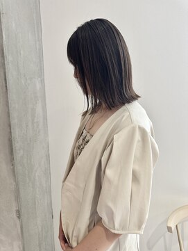 ヨーク(YOKE) YOKE 切りっぱなしボブ結べるボブ外ハネミルクティーブラウン