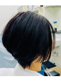 お手入れ簡単ショートボブ