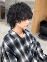 フィフス 天神大名(fifth)&nbsp;マッシュウルフとも相性の良い、シャドウパーマスタイル