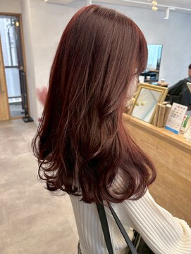 ミュラ(mulah) 暖色カラーチェリーブラウン＊ゆる巻きロング透明感カラー