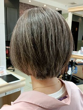 ヘアークリアー 川口鳩ケ谷 艶感アッシュショートボブ