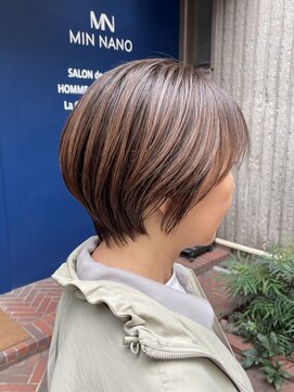 ミンナノポリシー(MIN NANO//POLICY) 骨格補正丸みショート◎