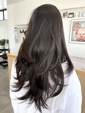 ウィリーベル 沖縄(WILLIE BELLE) ミドルハッシュカット