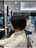 ミニボブ切りっぱなしボブショートボブ