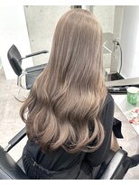 サンクマーケット 渋谷(cinq MARKET)&nbsp;渋谷ブリーチカラーハイトーンカラーミルクティーグレージュ韓国