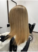 ブリーチしても艶々！王道ベージュカラー