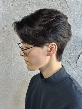 ニアウ 高崎店(Niau) MEN’S HAIR/サーフカール/刈り上げセンターパート/群馬高崎