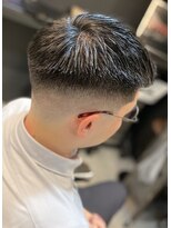 フランクスバーバー アンド ビアークラブ(FRANK'S BARBER and BEER CLUB)&nbsp;スキンフェードカットクロップ