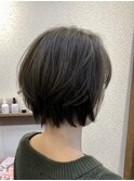 ショートボブ