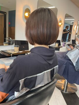 アフロディーテギンザ 神保町(APHRODITE GINZA) カール/セミディ/シアーカラー/姫カット［御茶ノ水/神保町］