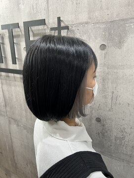 アンダーバーホワイト 南海難波店(_WHITE) 【＿white+】