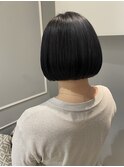 ブルーブラック お手入れ簡単ミニボブ