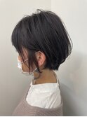 ショートボブ
