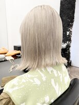 ココ 本八幡(KOKO)&nbsp;#黒髪#小顔#クラゲヘアー#オリーブグレー#ココアベージュ#美髪