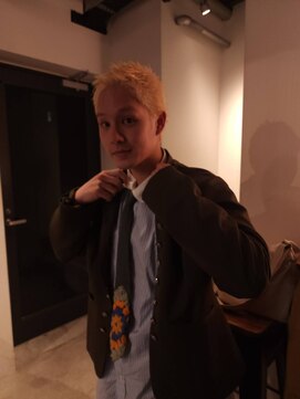 ブロック ジャポン(bloc japon) ブロンドスパイキーショート