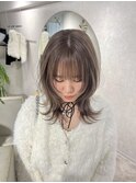 ミルクティーベージュ/ミルクティーグレージュ/ウルフカット