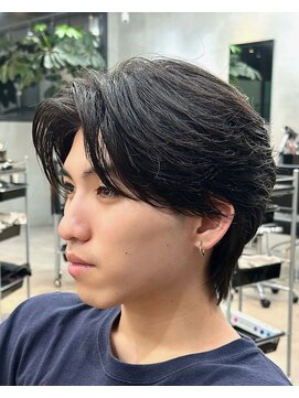 トゥイン 八王子(TWIN) メンズ刈り上げセンターパートニュアンスパーマフェザーパーマ