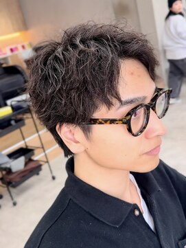 ラヴィズム(LUVISM) 波巻きパーマツイストスパイラルパーマメンズマッシュパーマ万代