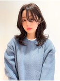 ココアベージュオリーブグレー小顔くびれヘアミディアムレイヤー