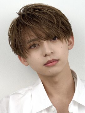 オーシャントーキョーオーバー 渋谷(OCEAN TOKYO OVER) 韓国マッシュセンターパートツーブロックフェザーパーマシャドウ