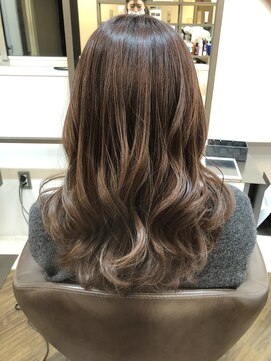 アプシー 三田駅前店(Apsee) チェリーブラウン