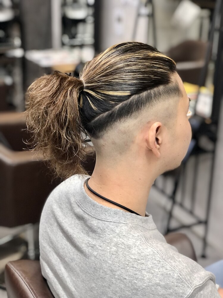 ツイスパマンバンハイライトスタイル：L147665846｜パッション 石巻中里店(PASSION)のヘアスタイル｜ホットペッパービューティー