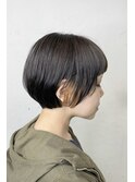 エッジーショートボブ