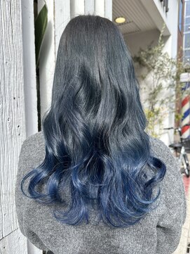 アン(Hair make un) ブリーチベースでできる♪グラデーションブルー